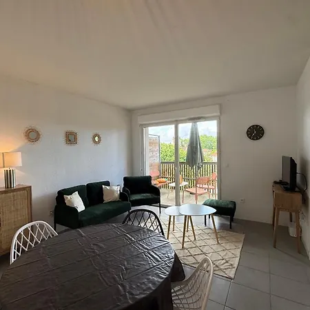 La Marina Flat For 4 People In *